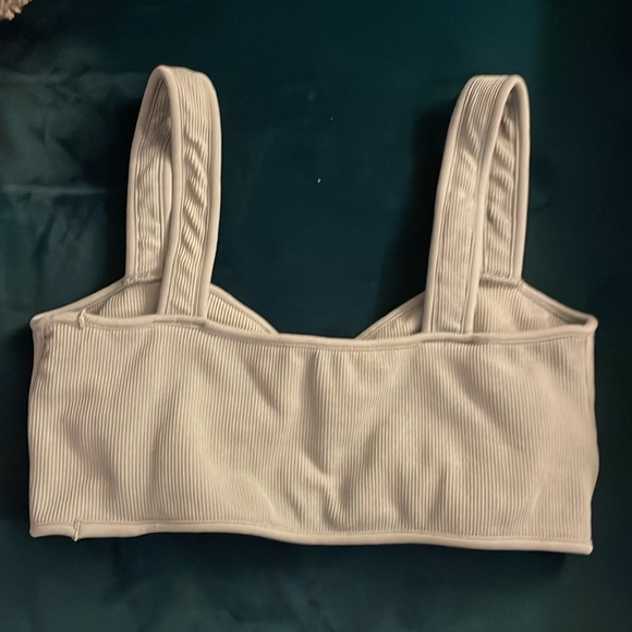 SET ACTIVE sports bra - Picture 3 of 4